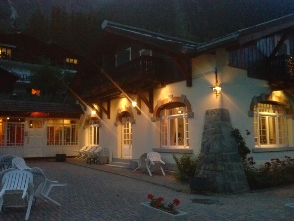 La Savoyarde Hotel Шамони Екстериор снимка